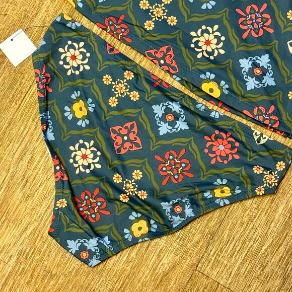 A Pea in the Pod Maternity Floral Tankini Two-Piece Swimsuit Set Size Small - Picture 8 of 13